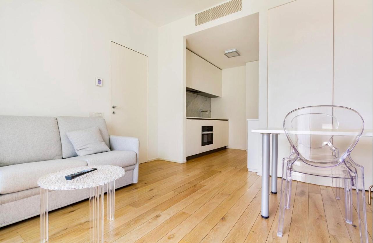 Luxury Apartment Milan Central Exterior photo