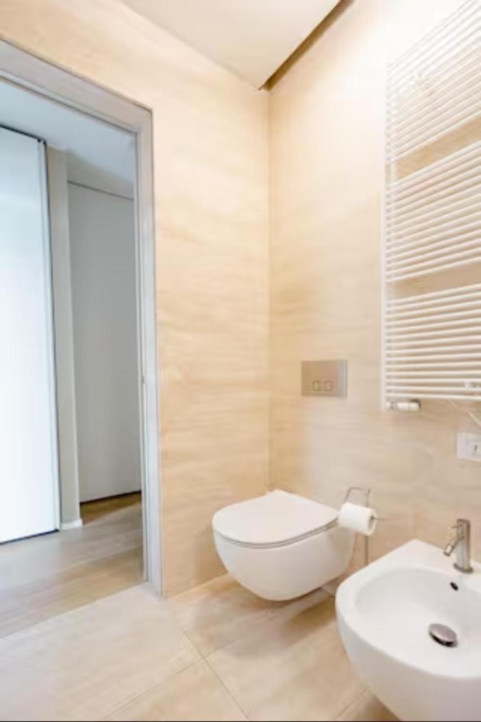 Luxury Apartment Milan Central Exterior photo